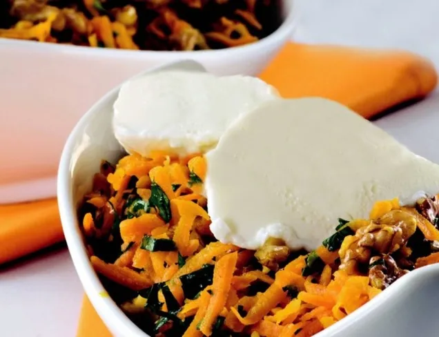 Havuç Salatası