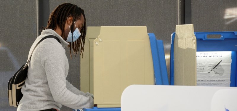 Some U.S. states start early in-person voting for November 3 presidential election