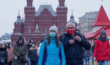 Moscow drops mask mandate as Covid cases fall