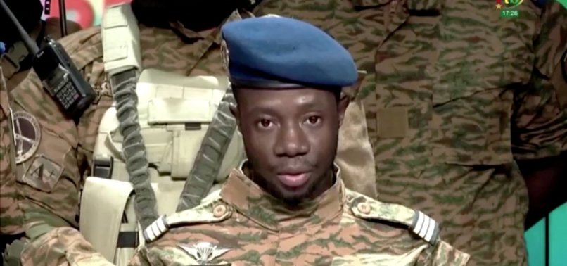 SOLDIERS SAY MILITARY JUNTA NOW CONTROLS BURKINA FASO