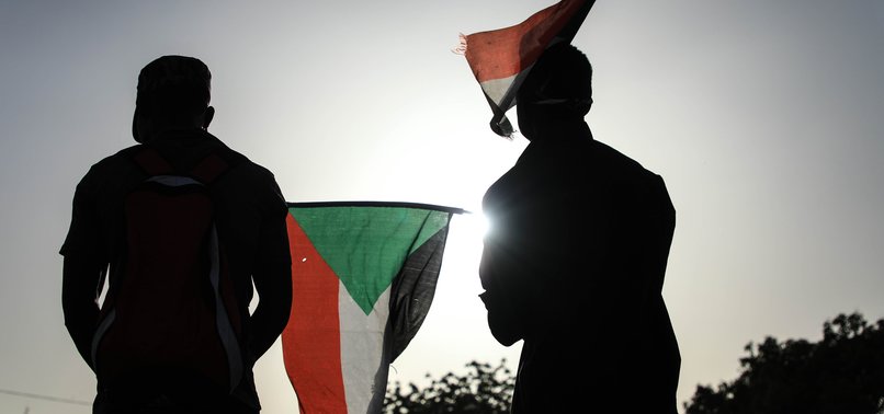 SUDAN PROTEST LEADERS TO UNVEIL INTERIM CIVILIAN RULING BODY