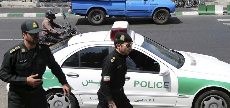 IRAN POLICE BEGIN CRACKDOWN ON HEADSCARF VIOLATORS