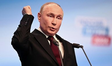Kremlin: Election result shows Russians consolidated around Putin