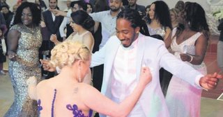 Hollandalı damada Türk geleneklerine göre düğün