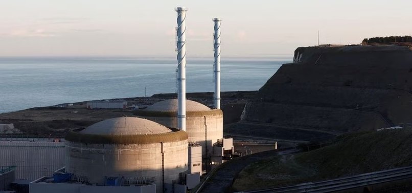 NUCLEAR ROW THREATENS EU DEAL ON RENEWABLE ENERGY GOALS