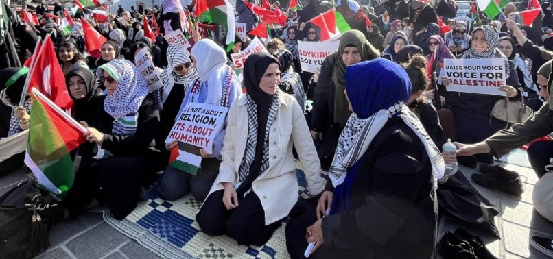WOMEN IN ISTANBUL STAGE SIT-IN PROTEST IN SUPPORT OF PALESTINE