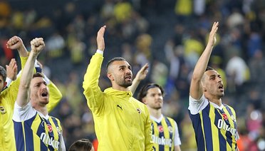 Fenerbahçe Şampiyonluk Umutlarını Sürdürdü