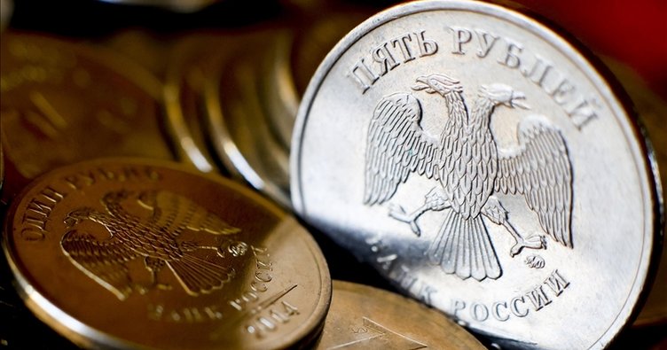 Rusya’da bütçe açığı 4,3 trilyon rubleye çıktı