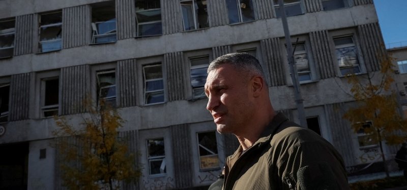 Kyiv mayor punches back at Ukraine president's criticism