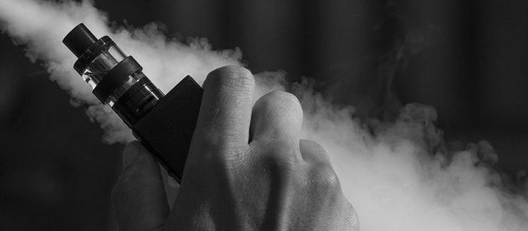 Tek kullanımlık elektronik sigaralar için masum değil tehlikeli uyarısı
