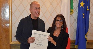Turkish film director receives Italian Order of Merit