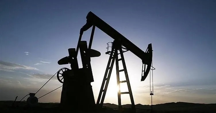 Petrol fiyatları OPEC raporu öncesi yatay seyrediyor