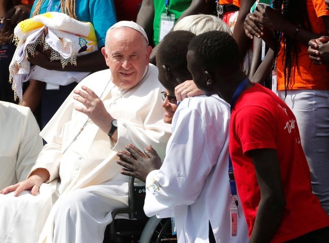 Pope Francis calls for an end to bloodshed in South Sudan