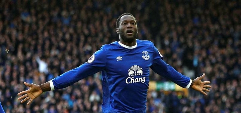 MAN UNITED AGREES FEE WITH EVERTON FOR LUKAKU