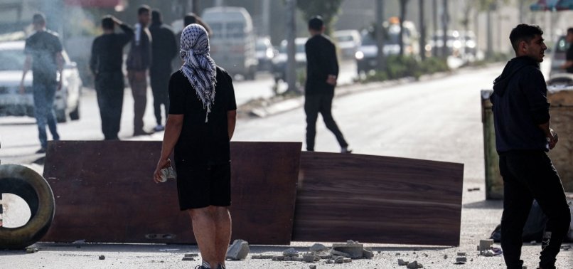 11 PALESTINIANS INJURED IN ISRAELI RAIDS IN WEST BANK