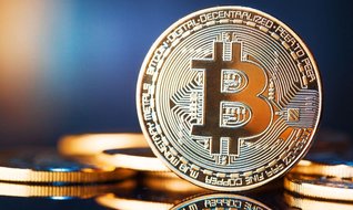 Bitcoin 10 bin doları görür mü?