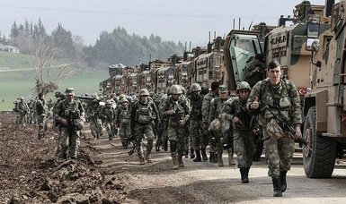 Turkey could launch military offensive to eliminate YPG threat in northern Syria if diplomacy fails