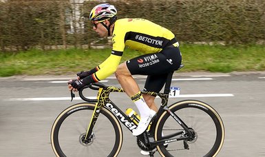Belgian rider Van Aert damaged lung in crash