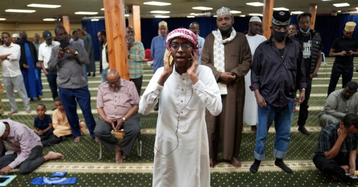 Muslim Call To Prayer Arrives To Minneapolis Soundscape