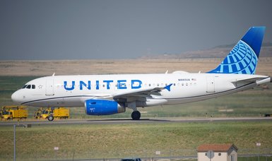 United Airlines allowed unvaccinated employees to return to work