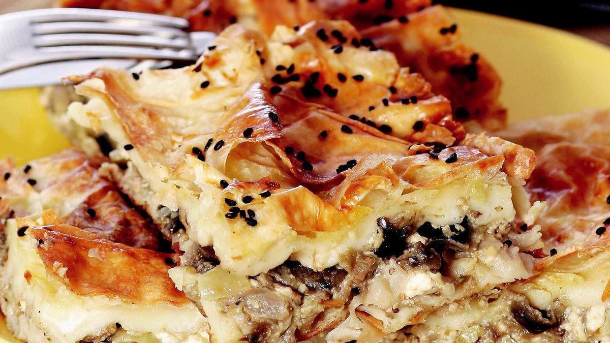 Patlıcanlı Peynirli Börek