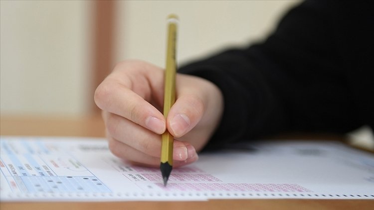 Milli Eğitim Bakanı Tekin, LGS merkezi sınavının 2 Haziran 2024 tarihinde yapılacağını duyurdu