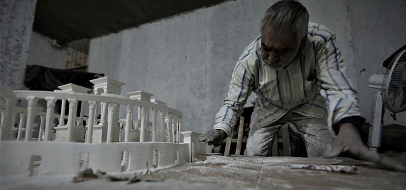 WAR-VICTIM SYRIAN MAN USES ART TO KEEP ANCIENT CITY OF PALMYRA ALIVE