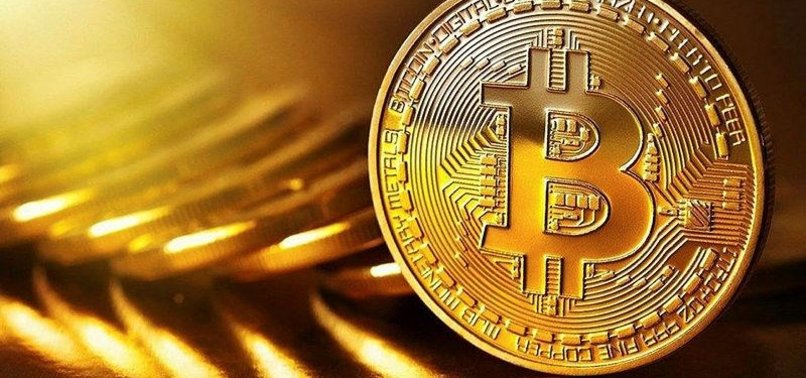 BITCOIN FALLS TO LOWEST LEVEL IN 3-1/2 WEEKS