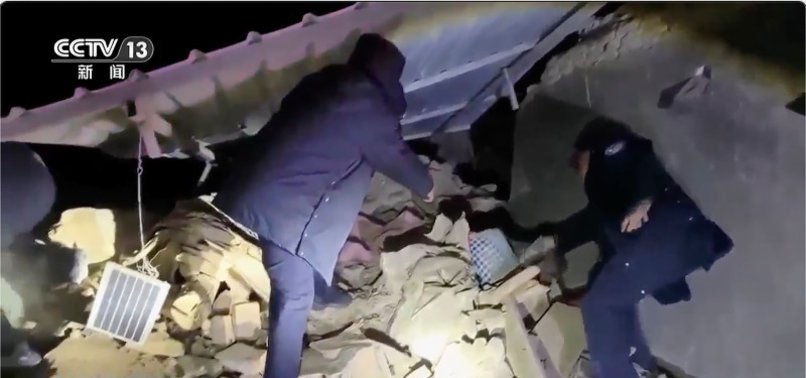 SEVERAL INJURED, HOUSES COLLAPSED AFTER 7.1 EARTHQUAKE HIT NORTHWESTERN CHINAS XINJIANG REGION