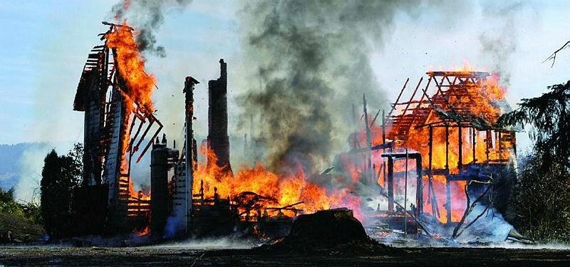 More than 30 dead after houses set on fire in Madagascar - police