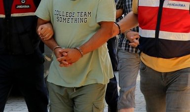 22 terrorists captured after trying to flee to Greece
