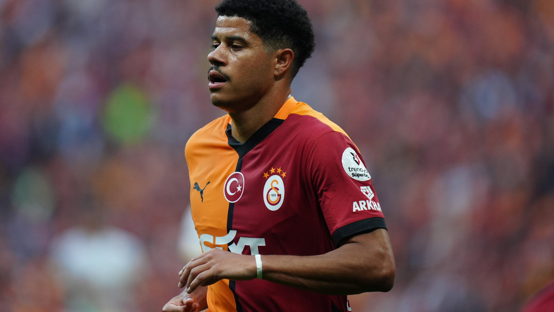 UMARIM OSIMHEN BİZİMLE KALIR