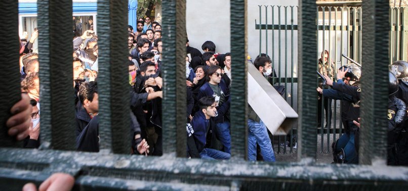 2 SHOT BY IRANIAN FORCES AS ANTI-GOVERNMENT PROTESTS REACH TEHRAN