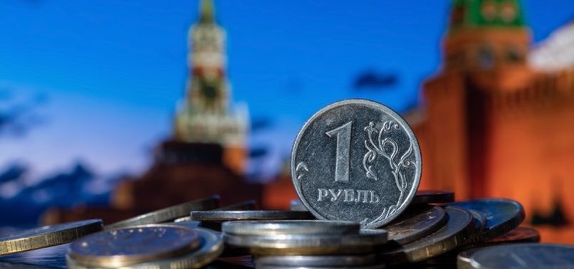 RUSSIA FALLS INTO RECESSION: STATISTICS AGENCY