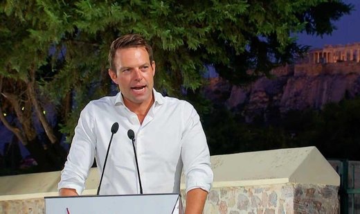 Greek opposition leader trolled over ’baptism cross’ claim