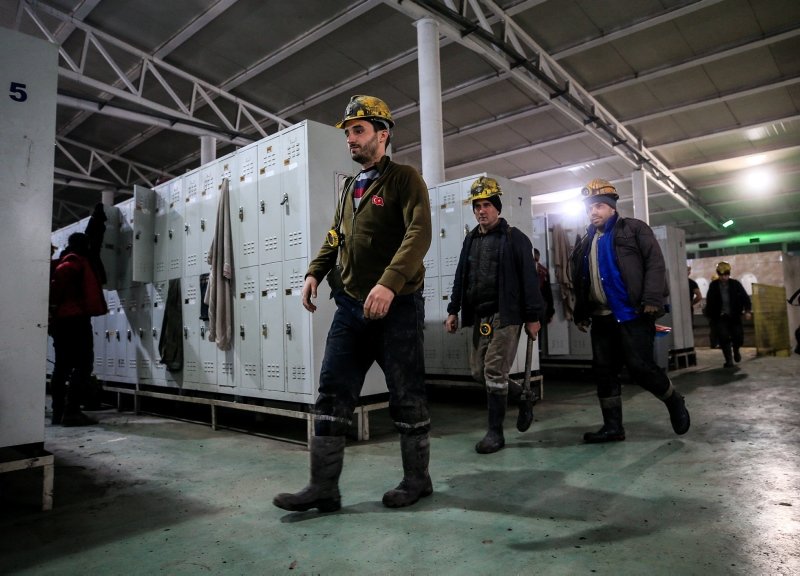 Madencilerin ’ekmek mücadelesi’