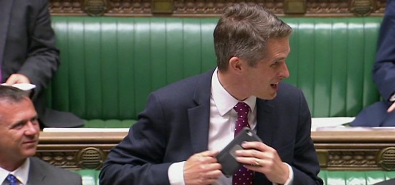 APPLES SIRI INTERRUPTS UK MINISTER DURING SPEECH TO PARLIAMENT