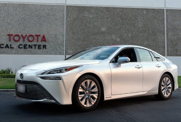 TOYOTA MİRAİ GUİNNESS DÜNYA REKORU’NU KIRDI