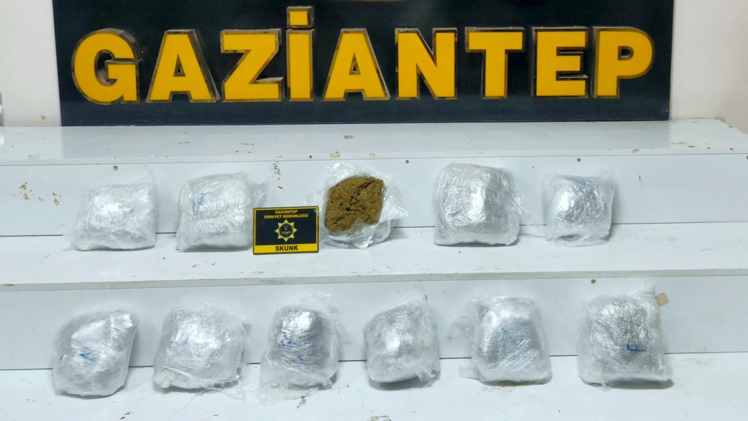 ZEHİR TACİRLERİNE OPERASYON