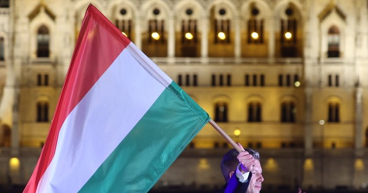 Macaristan Merkez Bankası faiz indirdi: Forintteki güçlenme enflasyonu yavaşlattı
