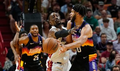 Phoenix Suns charge past Miami Heat to book NBA playoff berth