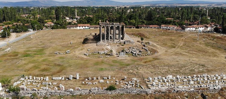 Romalılar acılarını şiirlerle mezar taşlarına kazımış