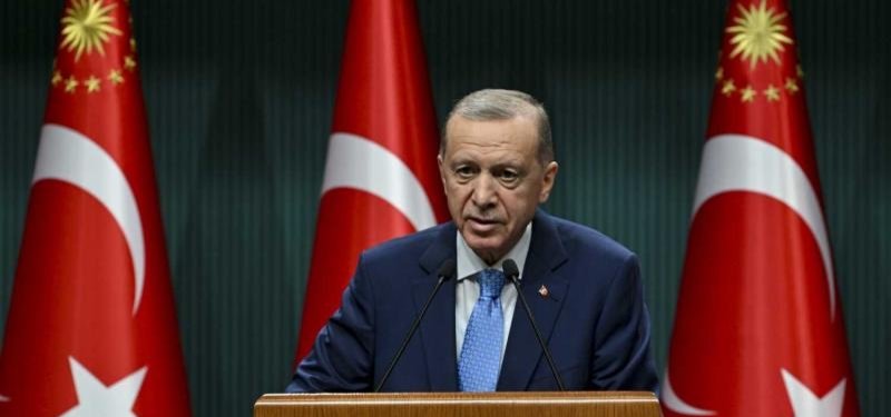 Erdoğan discusses global issues with world leaders, extends Eid greetings