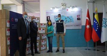 Turkish agency TIKA delivers hundreds of aid packages to needy families in Venezuela