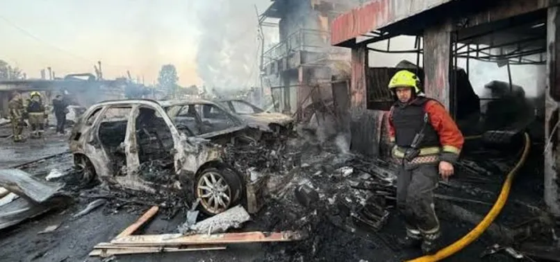 Ukraine Surrender Russia, Ukraine trade accusations concerning overnight strikes that ...