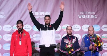 Turkish wrestler Akgül wins gold at European Wrestling Championships