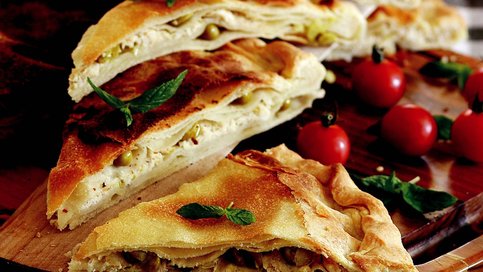 Tavuklu Börek