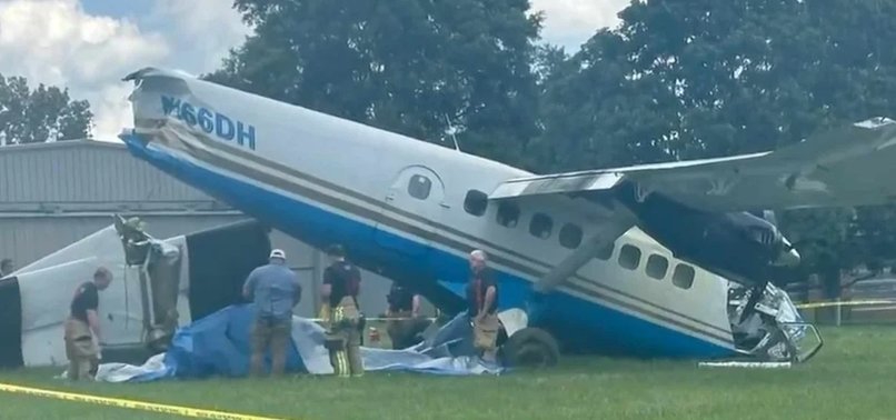 Plane carrying 20 people crashes in Tennessee - authorities - anews