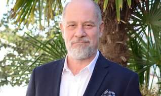 Her şeyi doğrulamak üzere yola çıktık