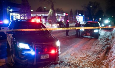 Minneapolis police shoot man dead during traffic stop